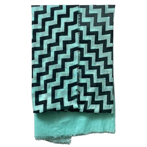 STEVE MADDEN Scarf Large 41x78" Mint Green Chevron Beach Wrap Coverup Shawl - Picture 1 of 7